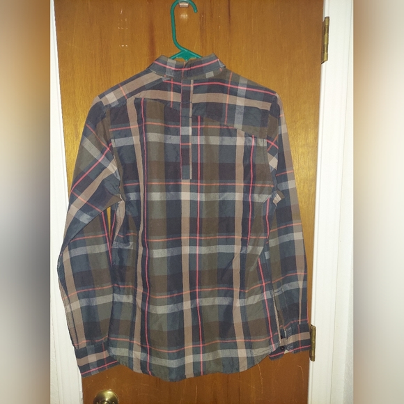Men's Volcom plaid button down shirt. Size S. - Picture 2 of 3